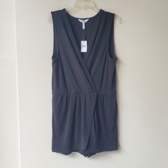 BCBGeneration Pants - NWT BCBGeneration Vneck Romper